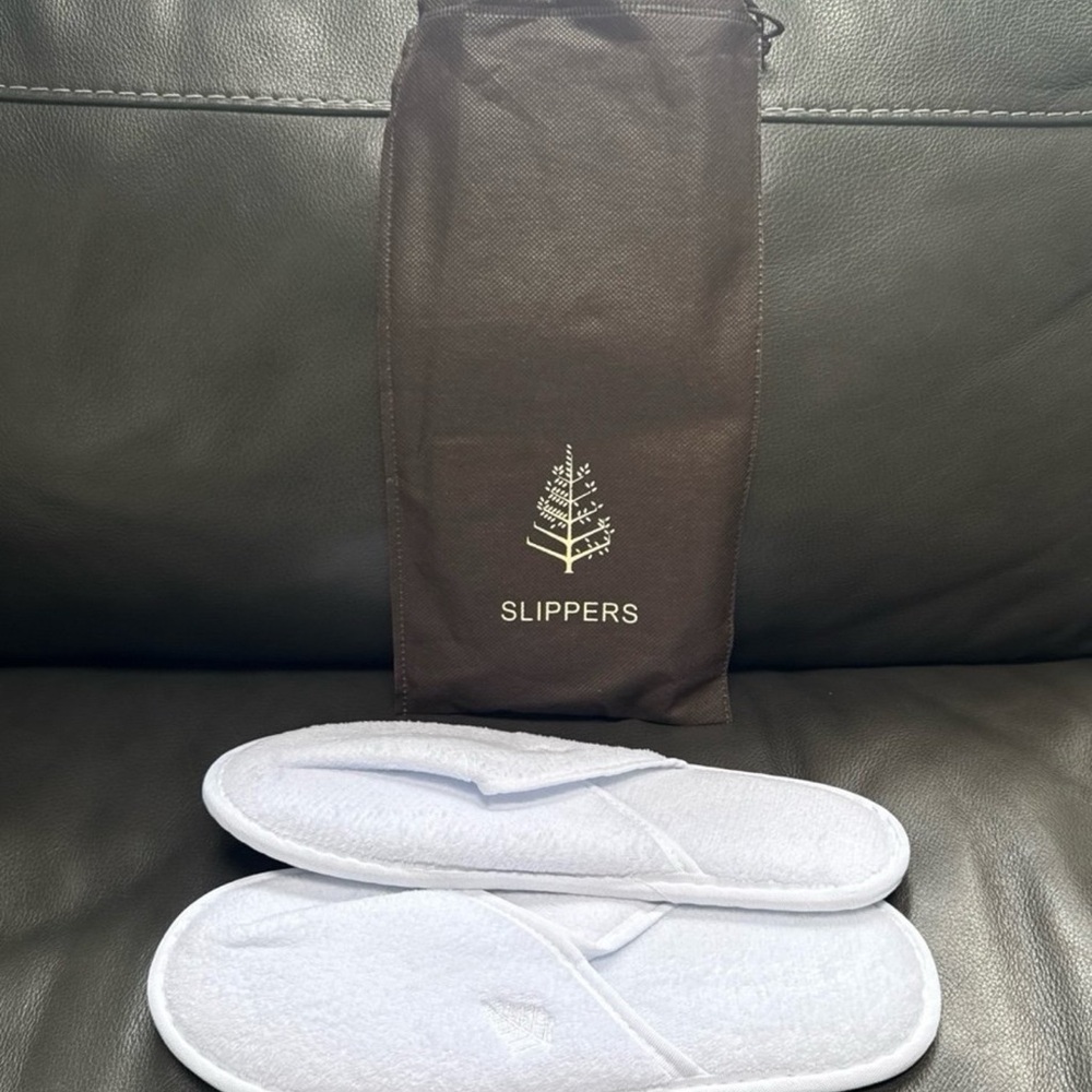 Four Seasons Hotel Slippers New